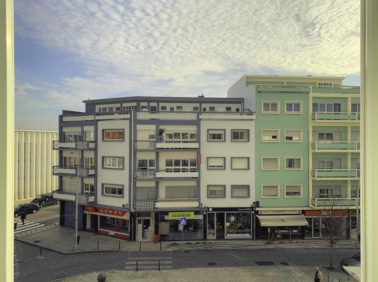 Guesthouse Tricana De أفيرو المظهر الخارجي الصورة