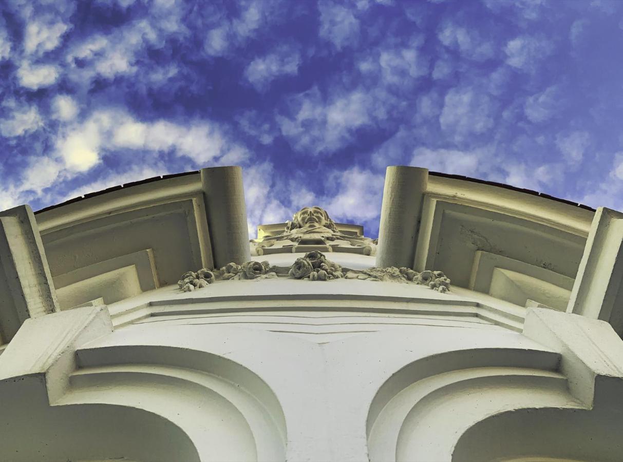 Guesthouse Tricana De أفيرو المظهر الخارجي الصورة